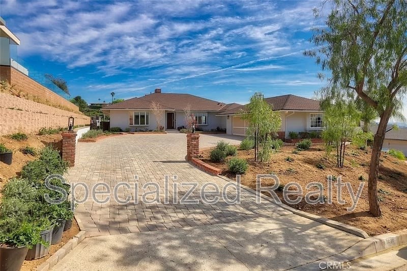 1640 Cumberland Ter.