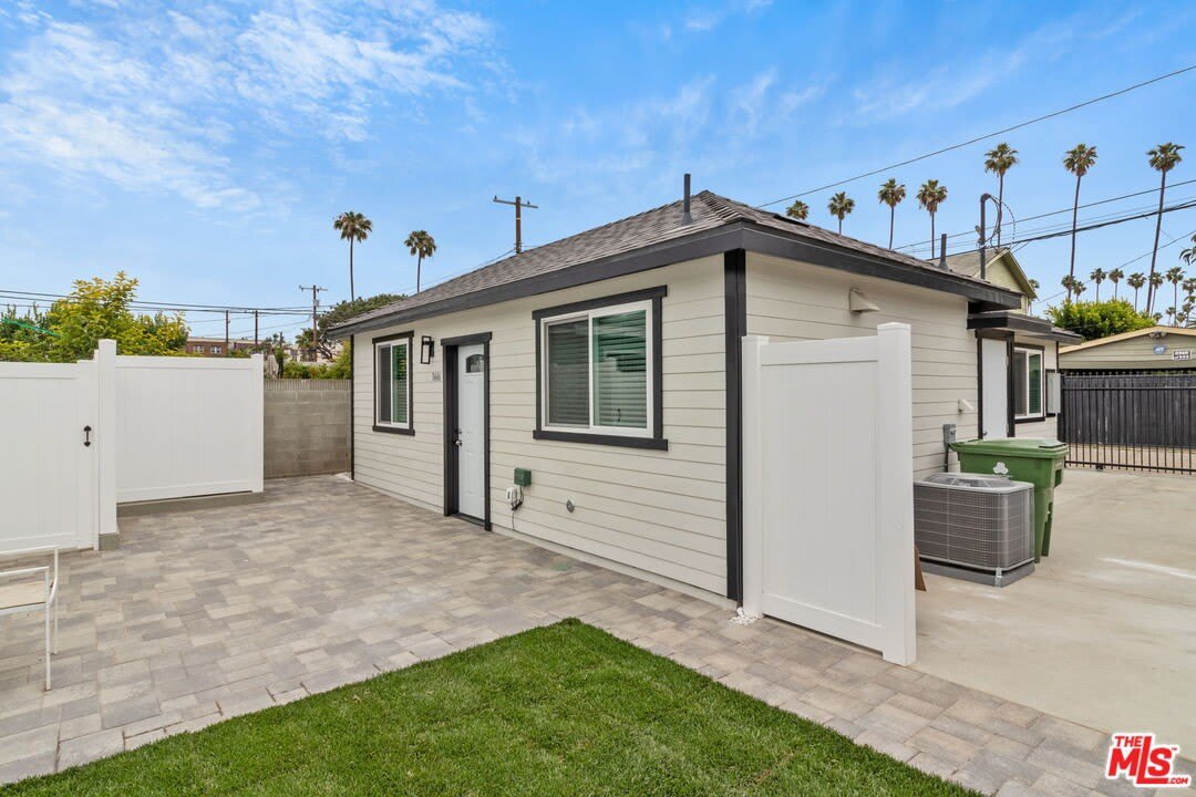 3446 5th Ave