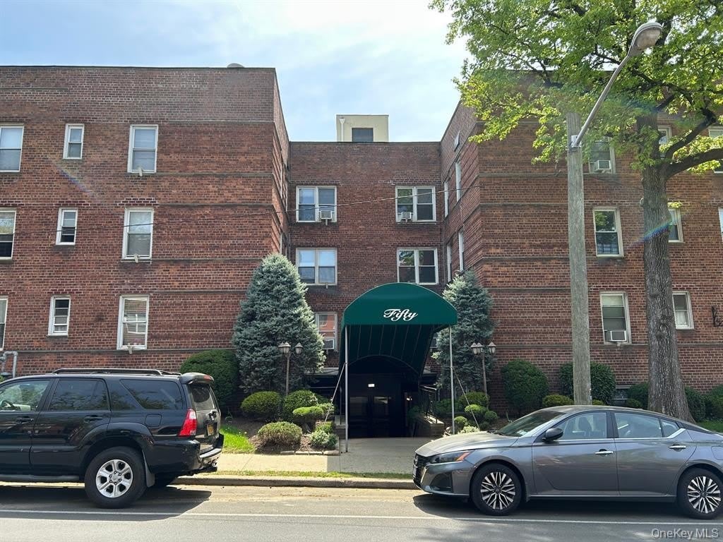 50 S Middle Neck Road