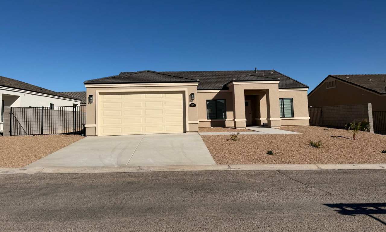 Brand New Home Located in Fort Mohave