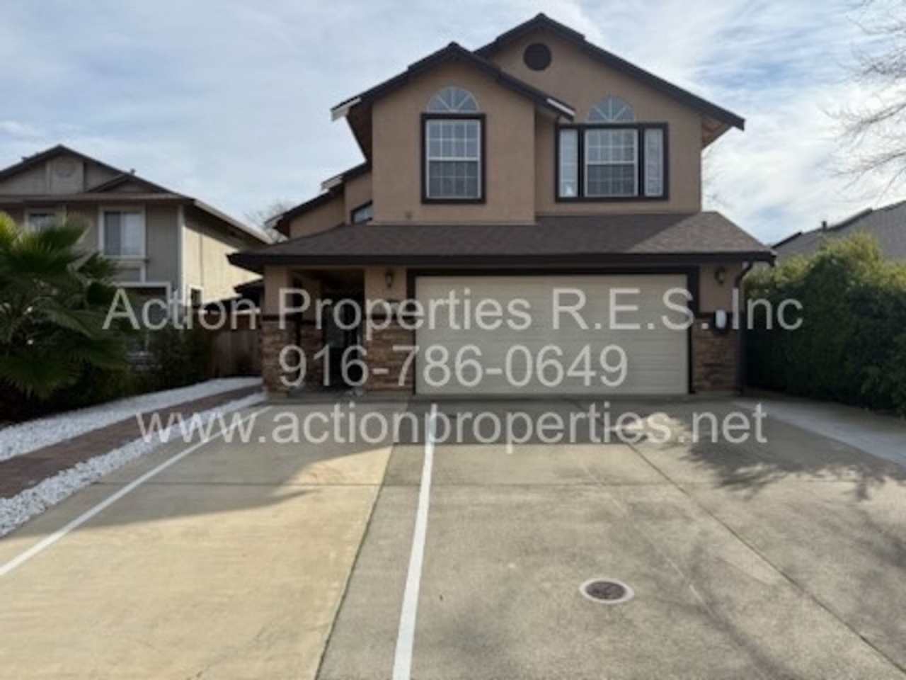 Spacious 4 Bed, 2.5 Bath + Office - Tesla Chargers and Generator - Solar - Major Upgrades!