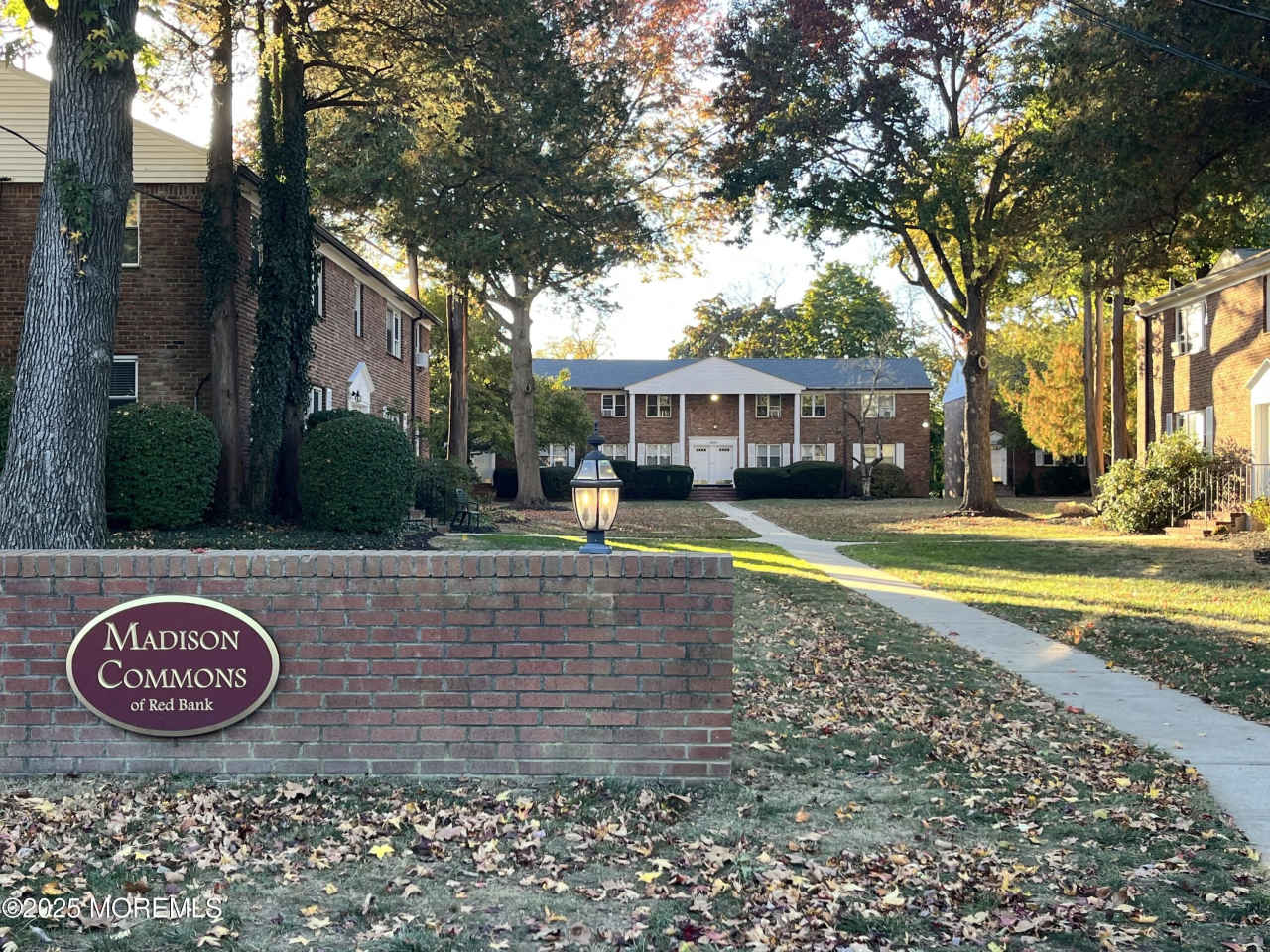 142 South Street unit: 10A