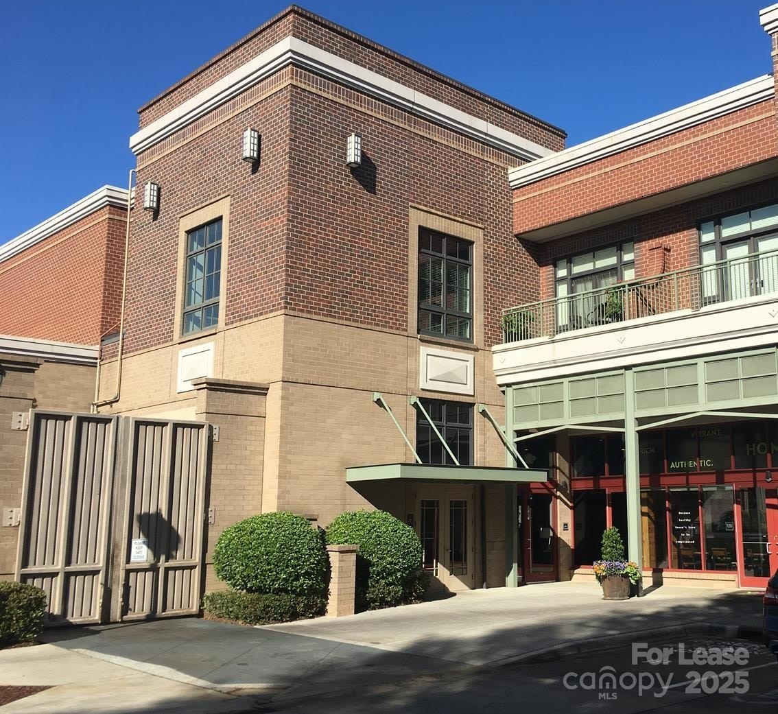 720 Governor Morrison Street unit: 215