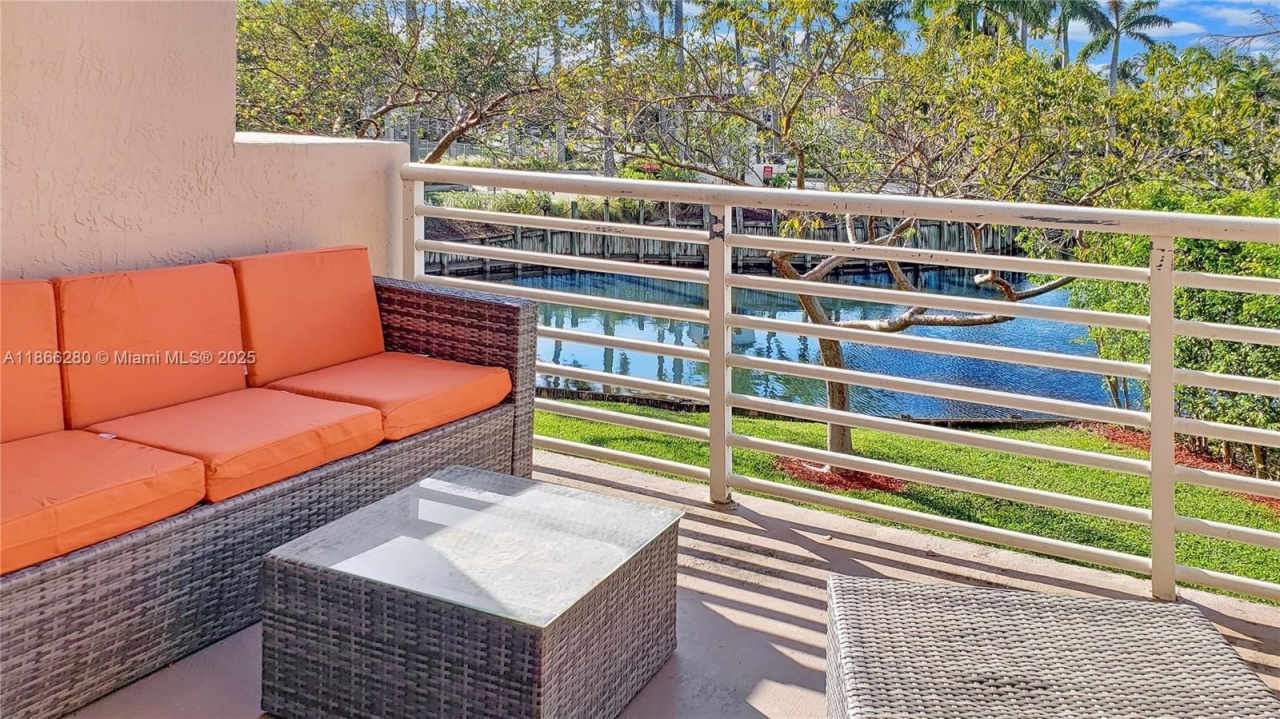 2731 Ocean Club Blvd