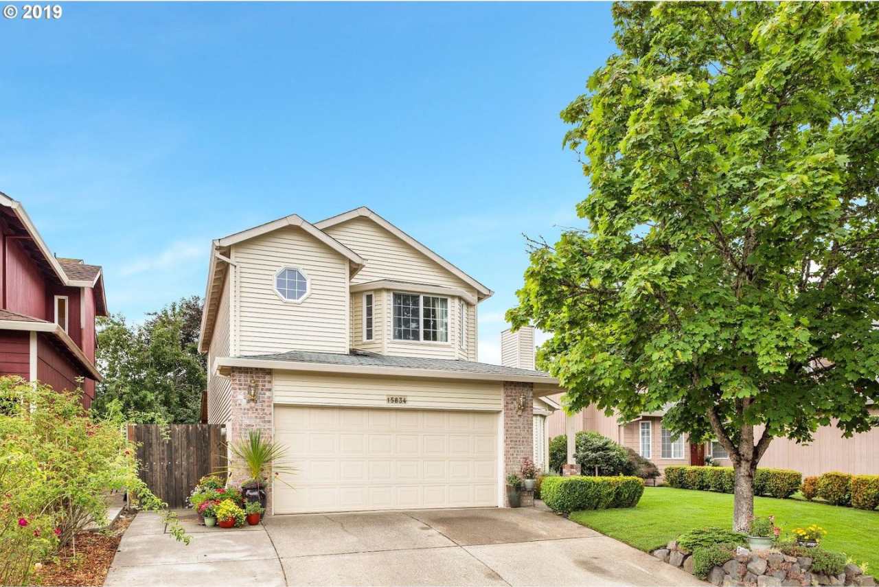 Inviting 3-Bedroom Home with Lush Landscaping and Stylish Upgrades