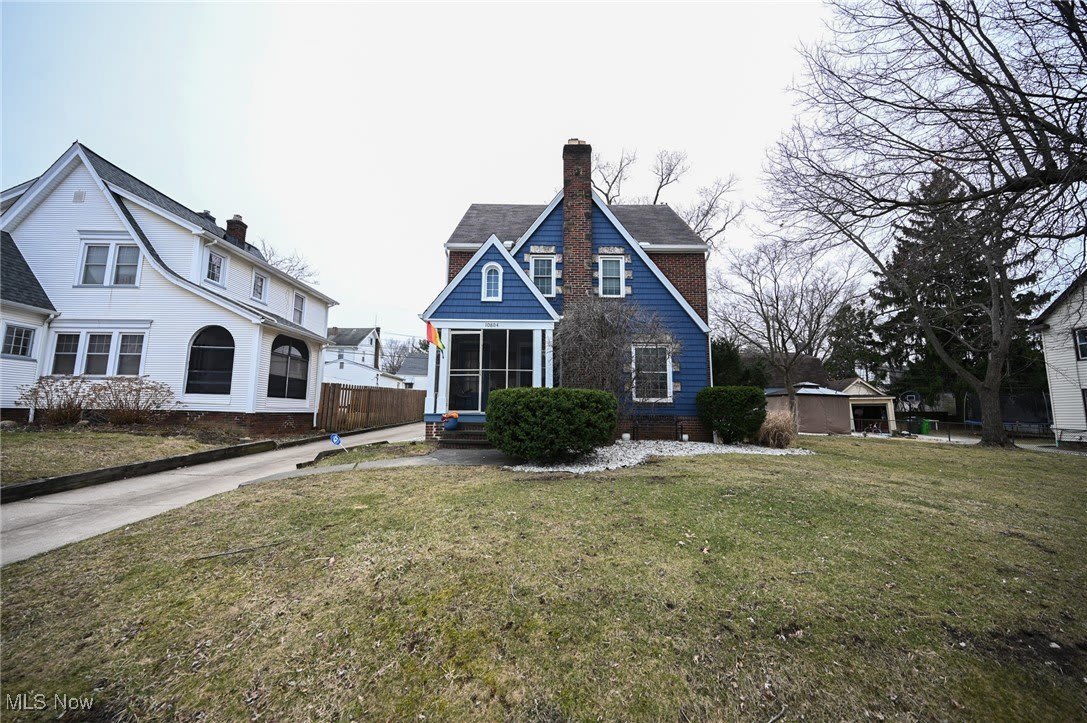 10804 Penfield Avenue