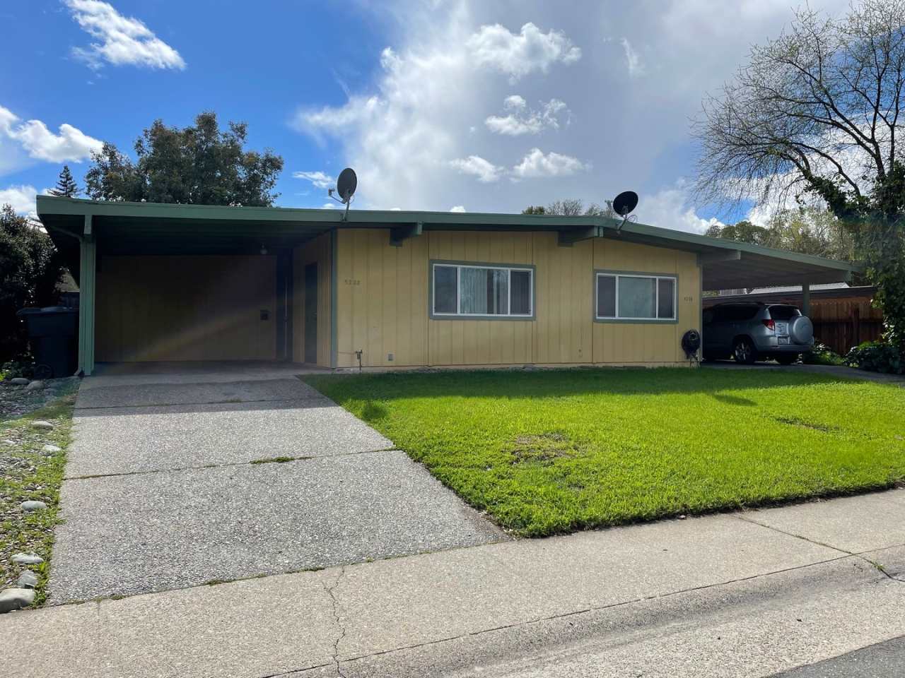 Freshly Updated 3-Bedroom, 1.5-Bathroom Home for Rent in Sacramento