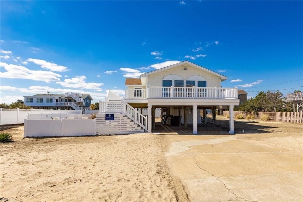 3661 Sandfiddler Road