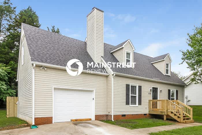 1716 Carriage Cove Lane