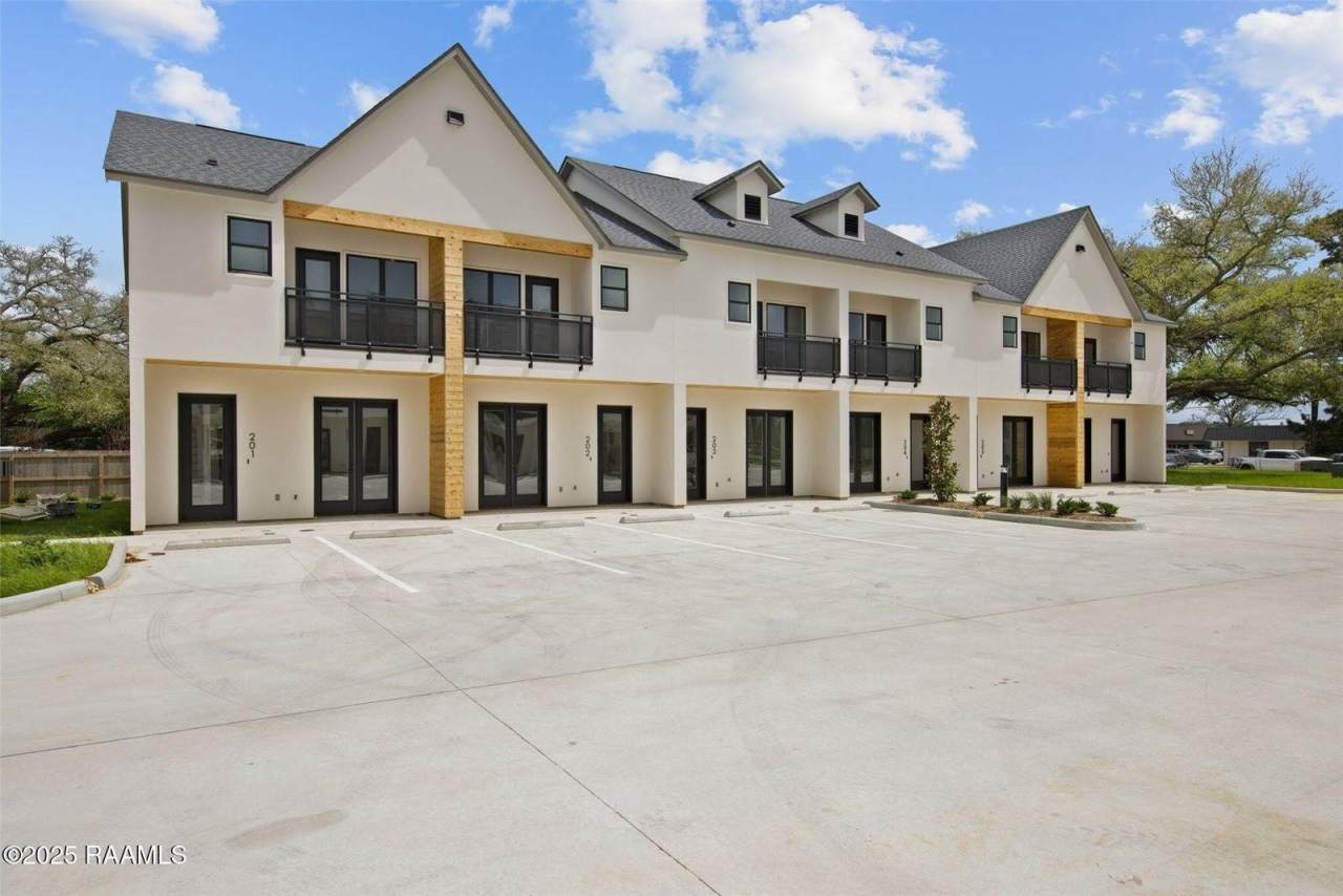 1510 Kaliste Saloom Road