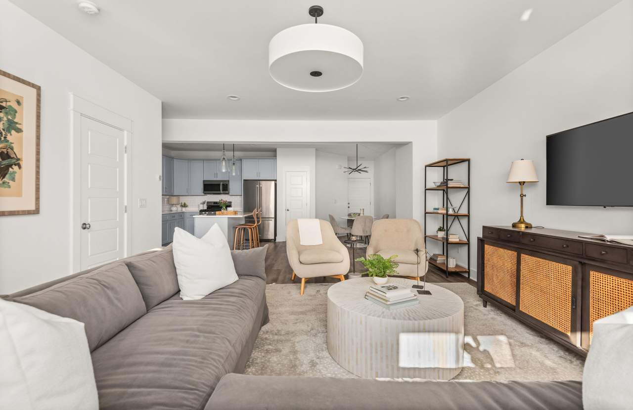 7008 Westside Circle