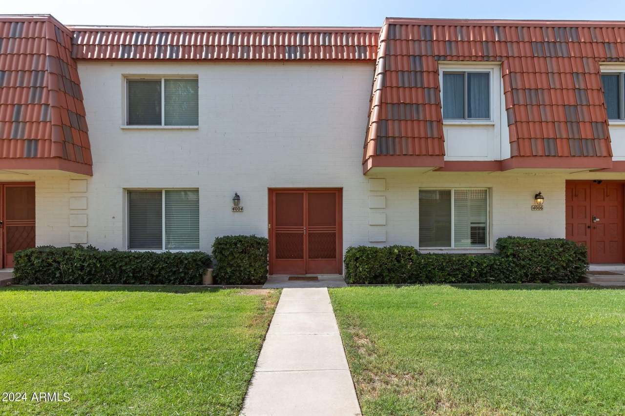 4004 N Granite Reef Road