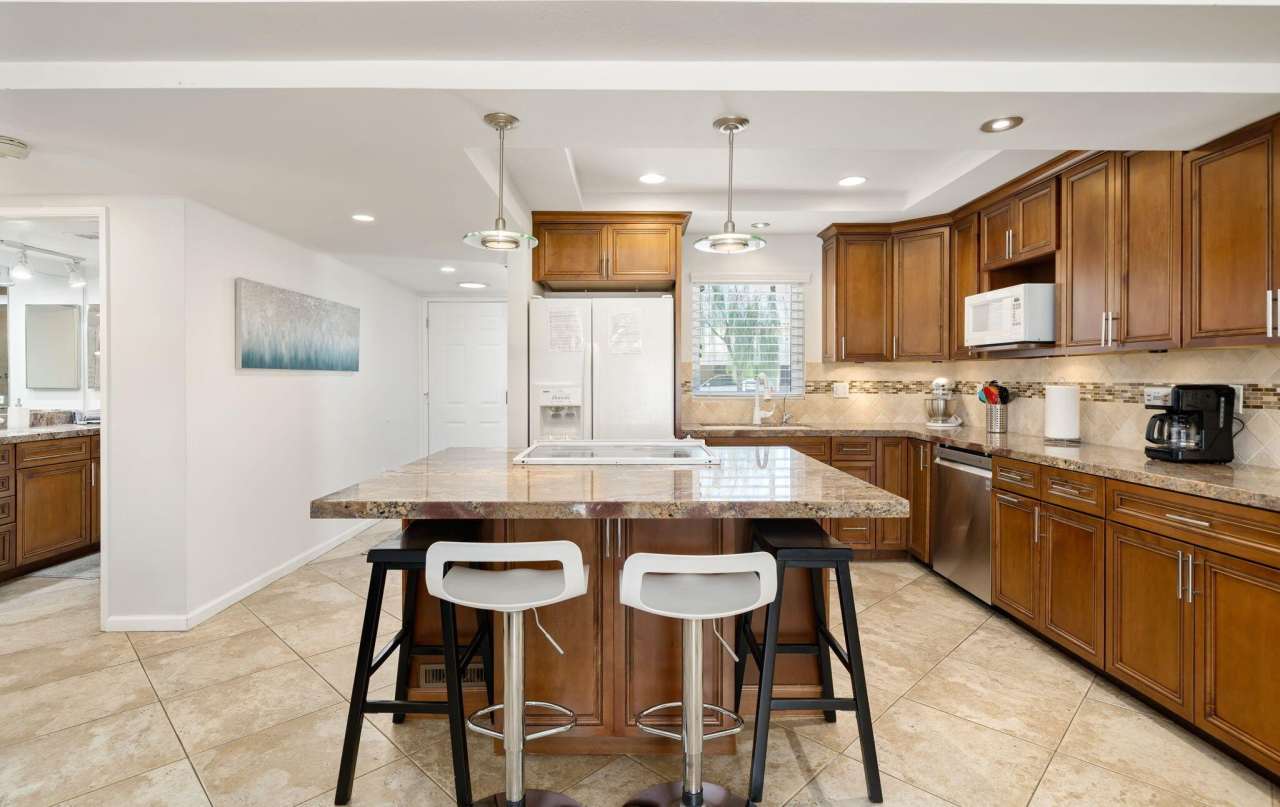 40960 La Costa Circle W