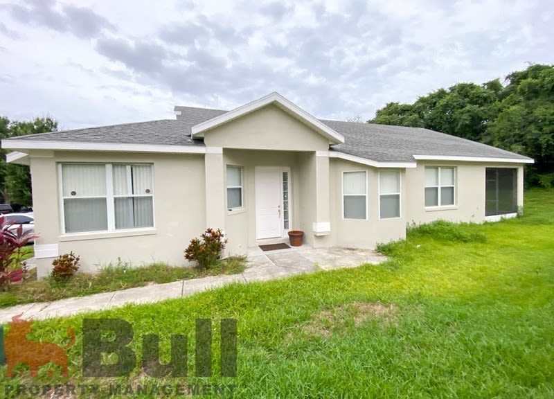 596 Neumann Village Ct