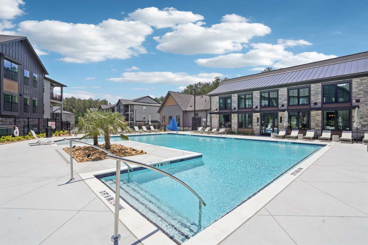The Pullman Luxury Apartment Homes