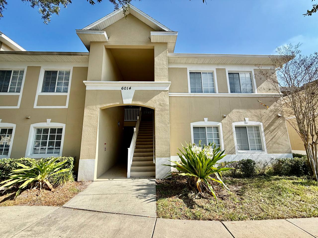 6014 Portsdale Pl Unit 202