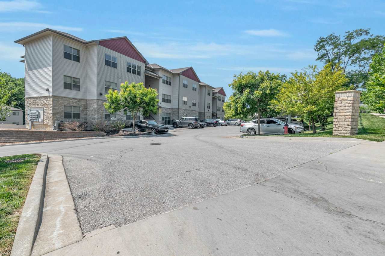 Woodhaven Apartments