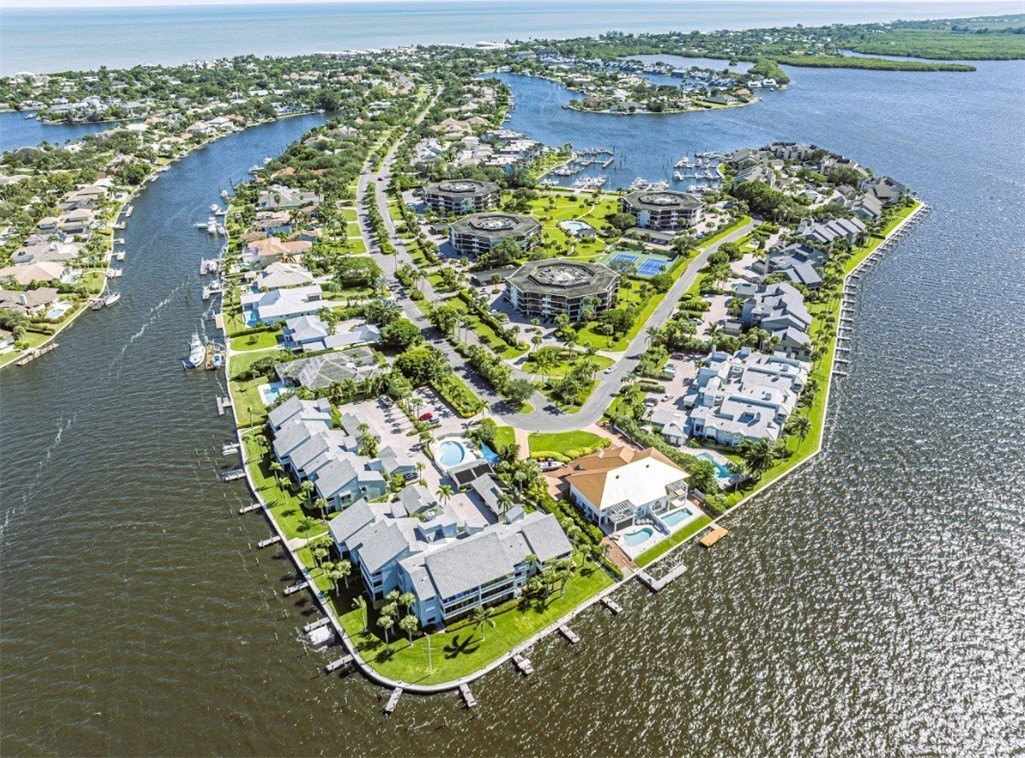 1821 Mooringline Drive unit: 1C