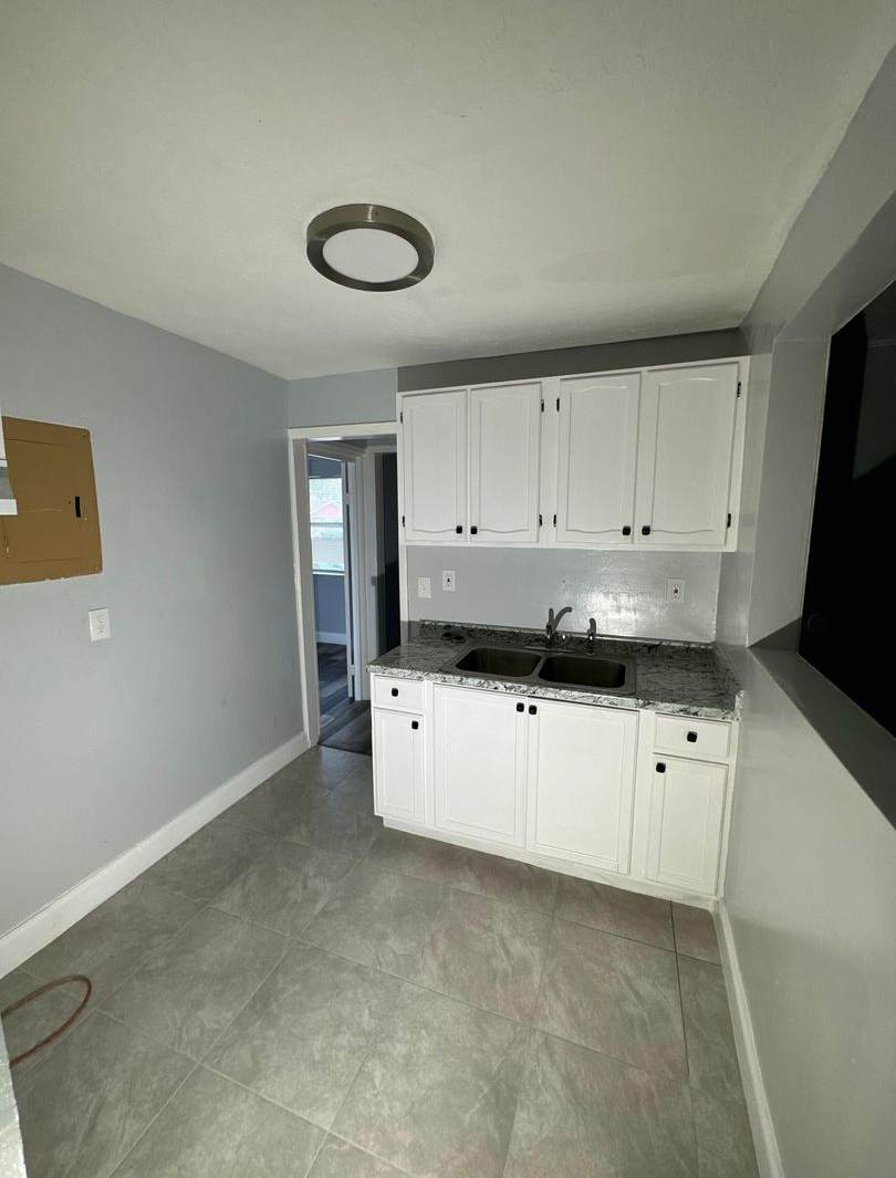 1039 Phelps St #1-4. Jacksonville, FL 32206