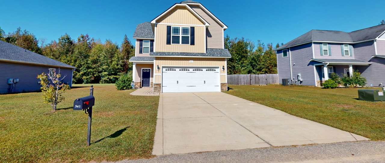 Stylish Two-Story in the dreamy Riverbrooke Community of Raeford!
