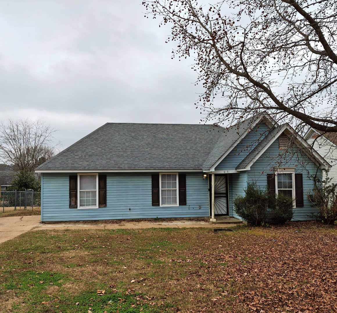 Newly Renovated Home In Frayser - Open To Section 8