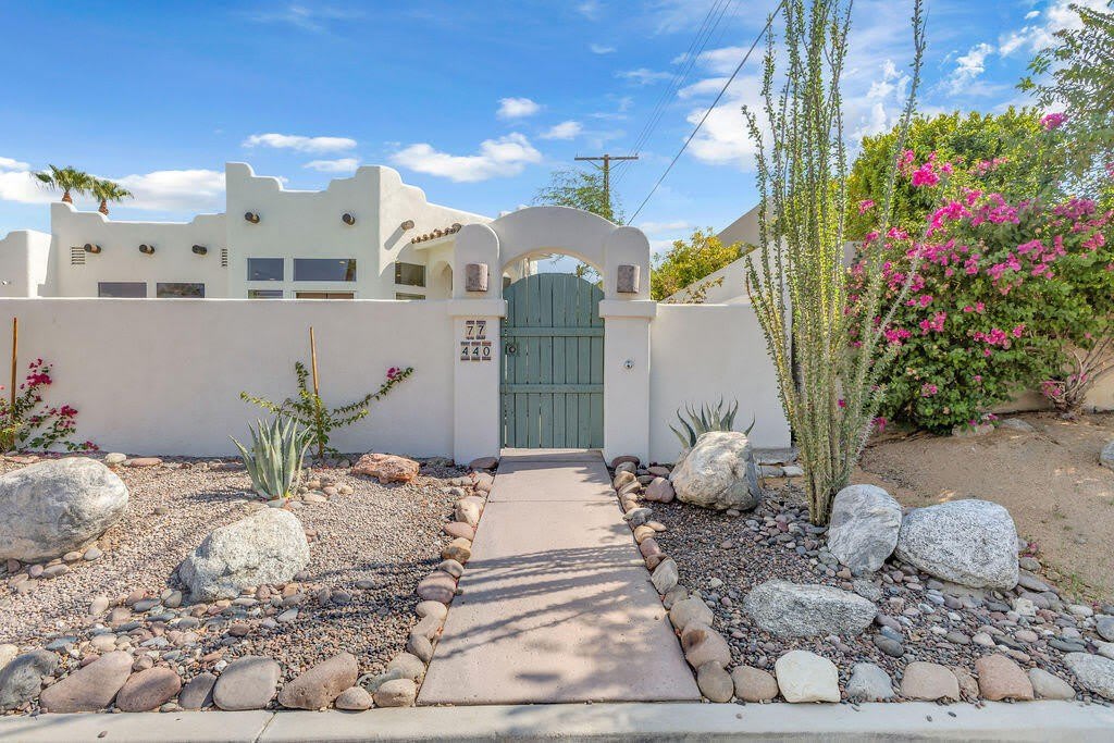 77440 Calle Ensenada