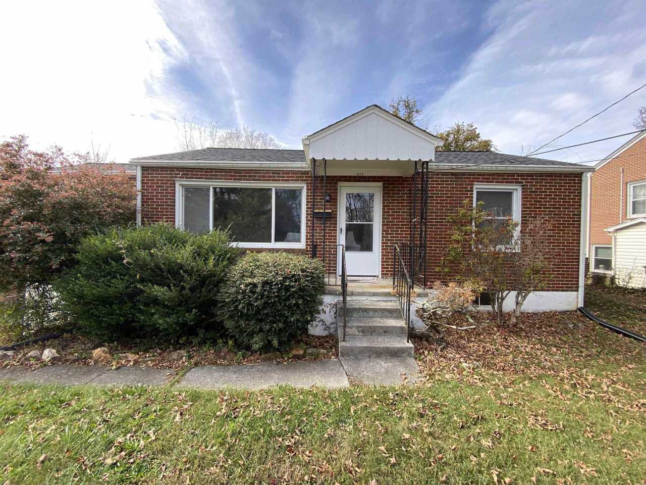 1015 Montgomery Street