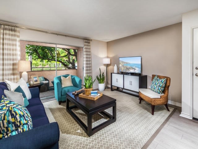 8506 Villa La Jolla Dr Unit C11