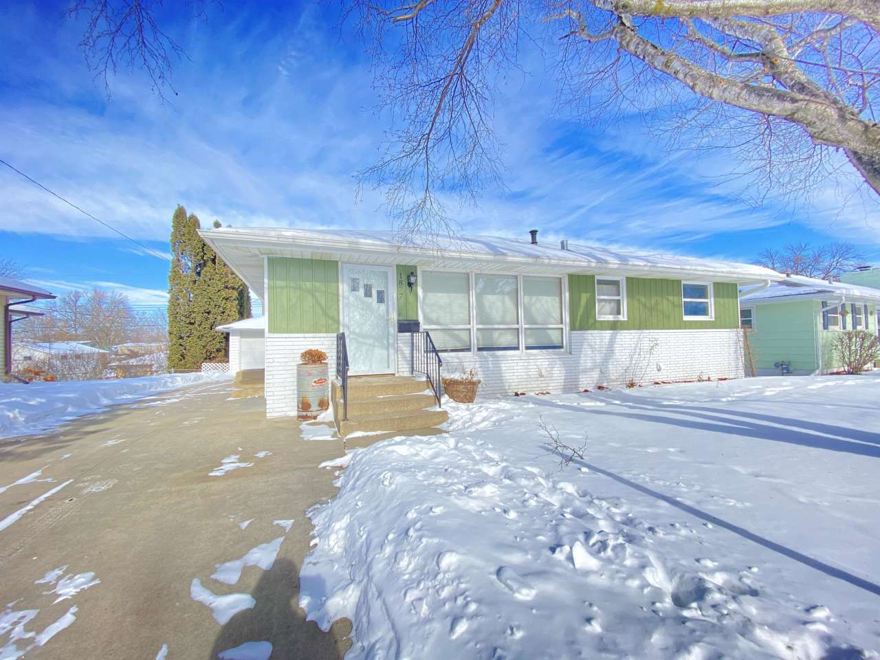 1877 22nd Street Northwest