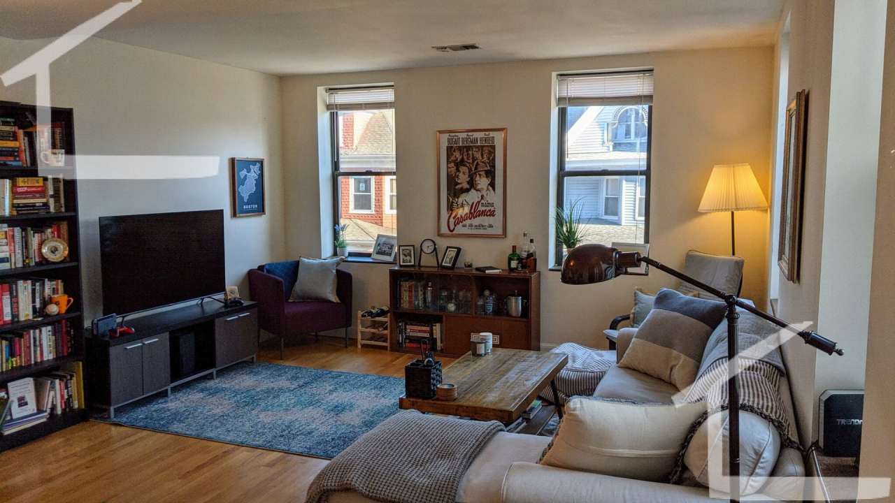 Nice 1 bed in Allston