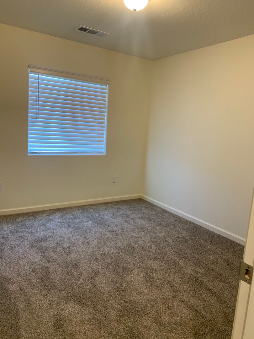 4 Br 2 Ba available now