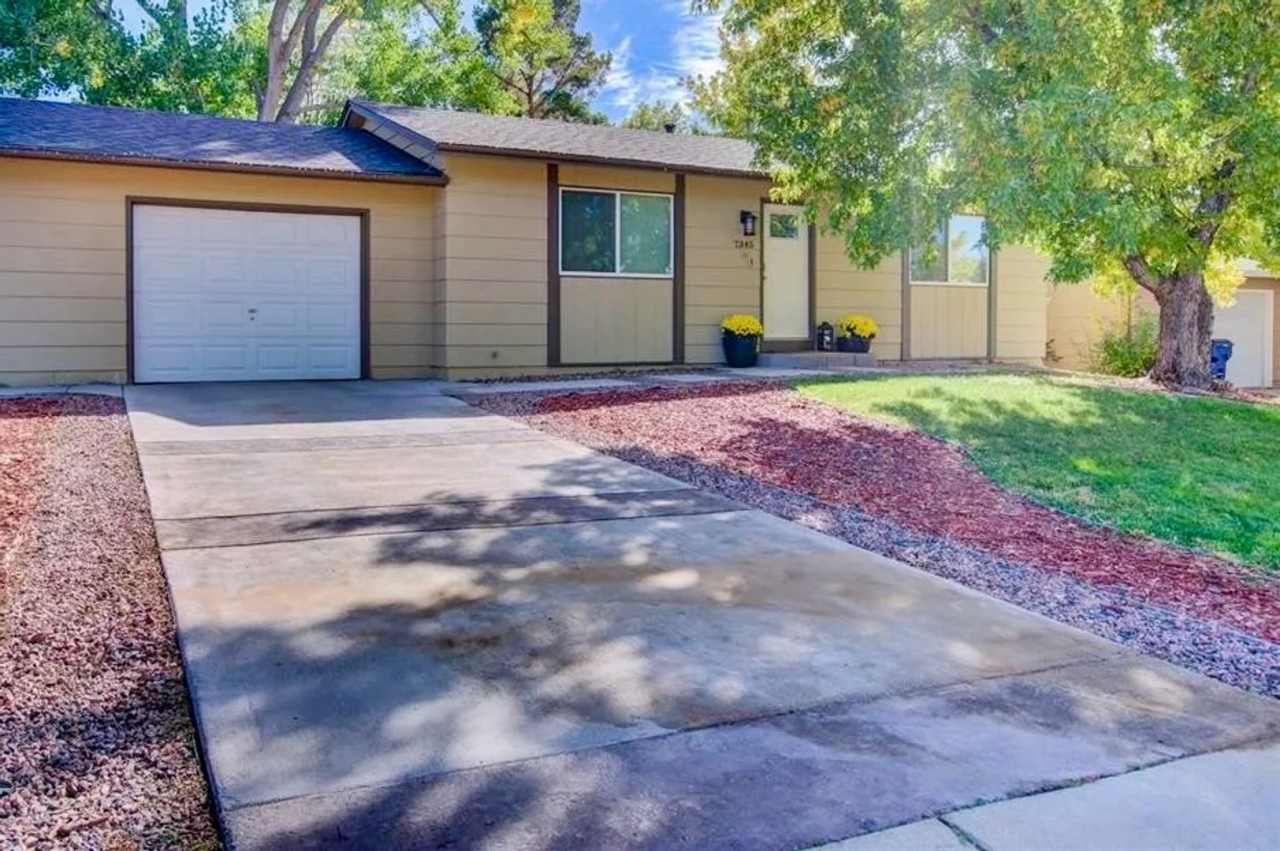 Cozy 2 bedroom home in the Widefield area