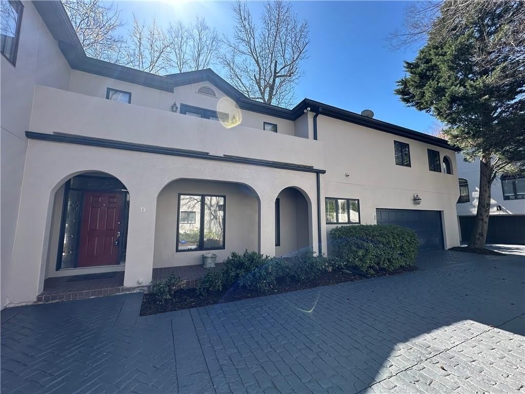 3491 Roswell Road NE