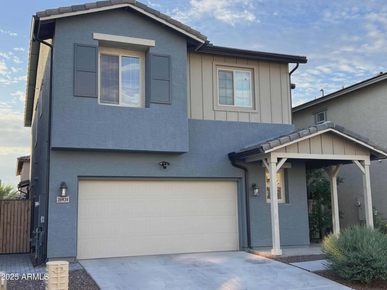 20831 W HUBBELL Street