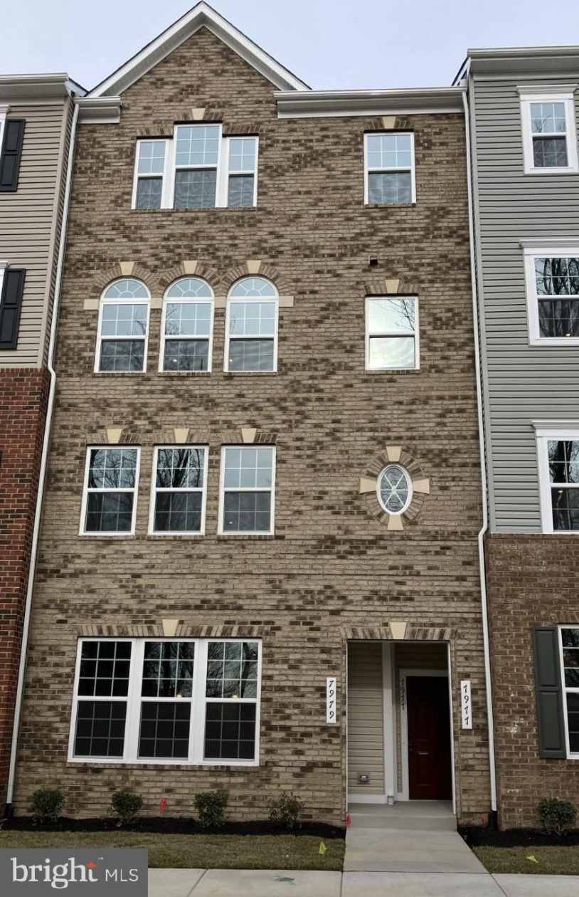 7977 INDEPENDENCE Drive