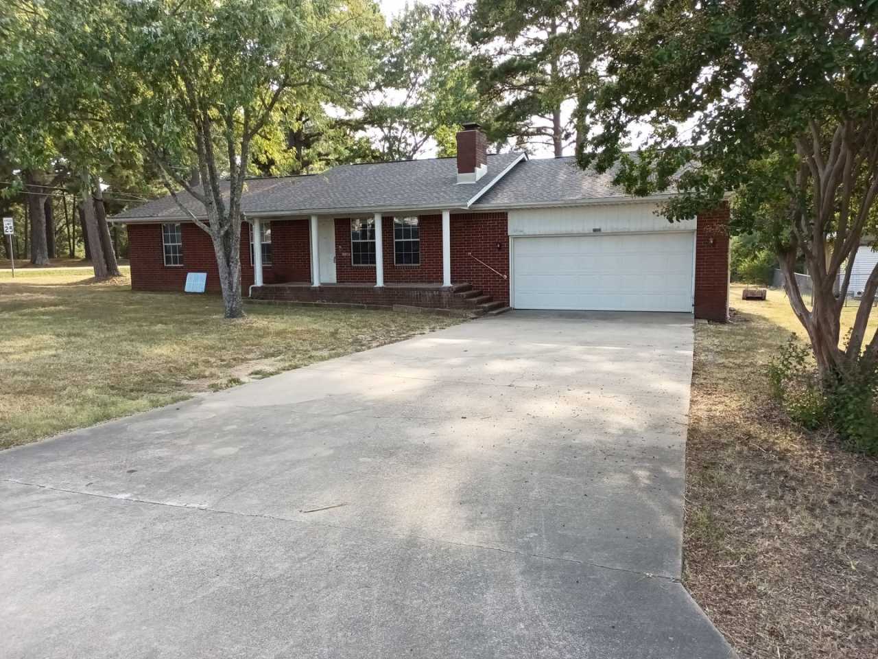 LEASED- 4/2 Home at 2302 Lakewood Dr., Heber ($1395)