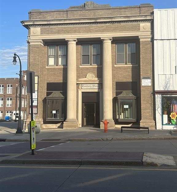 252 S Central Avenue