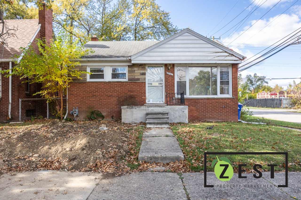 OPEN HOUSE- December 3rd! 5-5:30pm ! 2 BED 1 BATH SINGLE FAMILY HOME