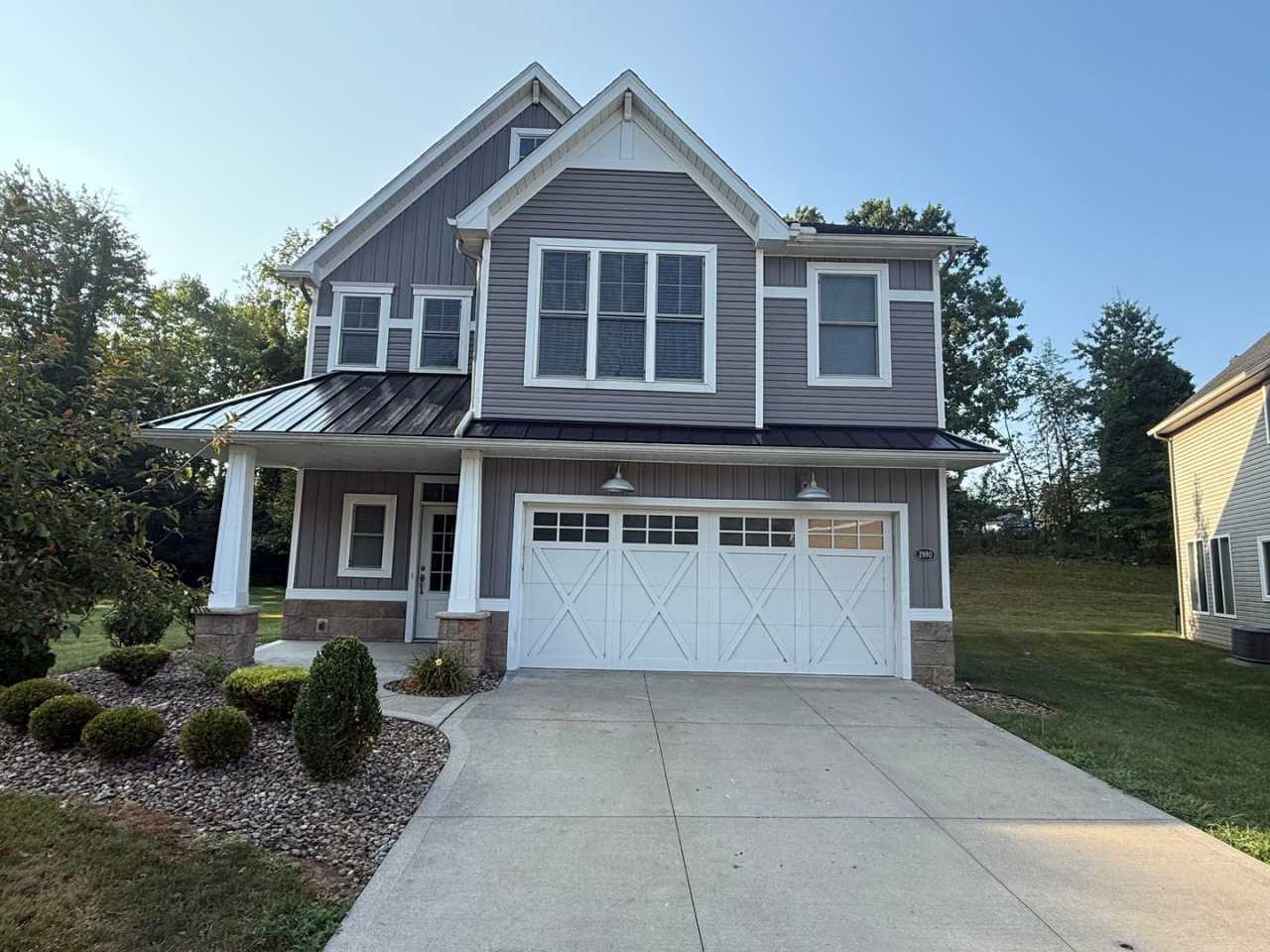 4 bedroom 2 1/2 bath house for rent