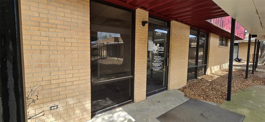 240 SE 10th Street