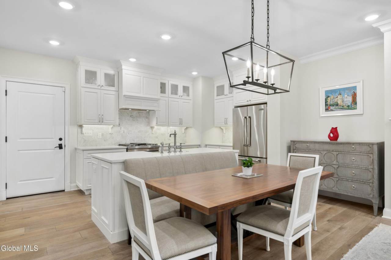 37 White Street unit: 5A