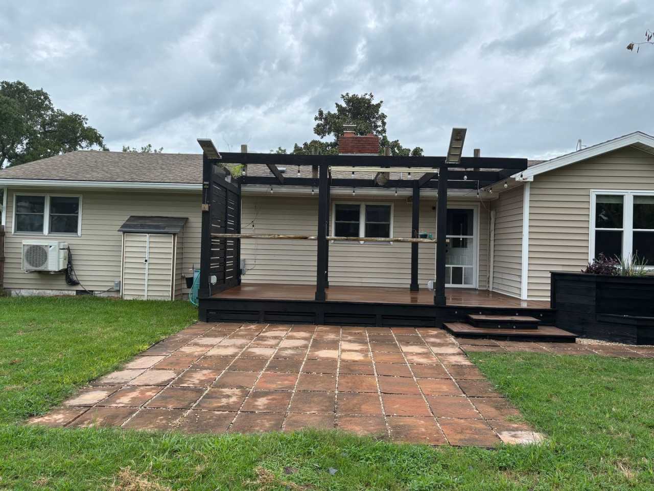 Updated 2 bedroom with Bonus room home in Beaufort