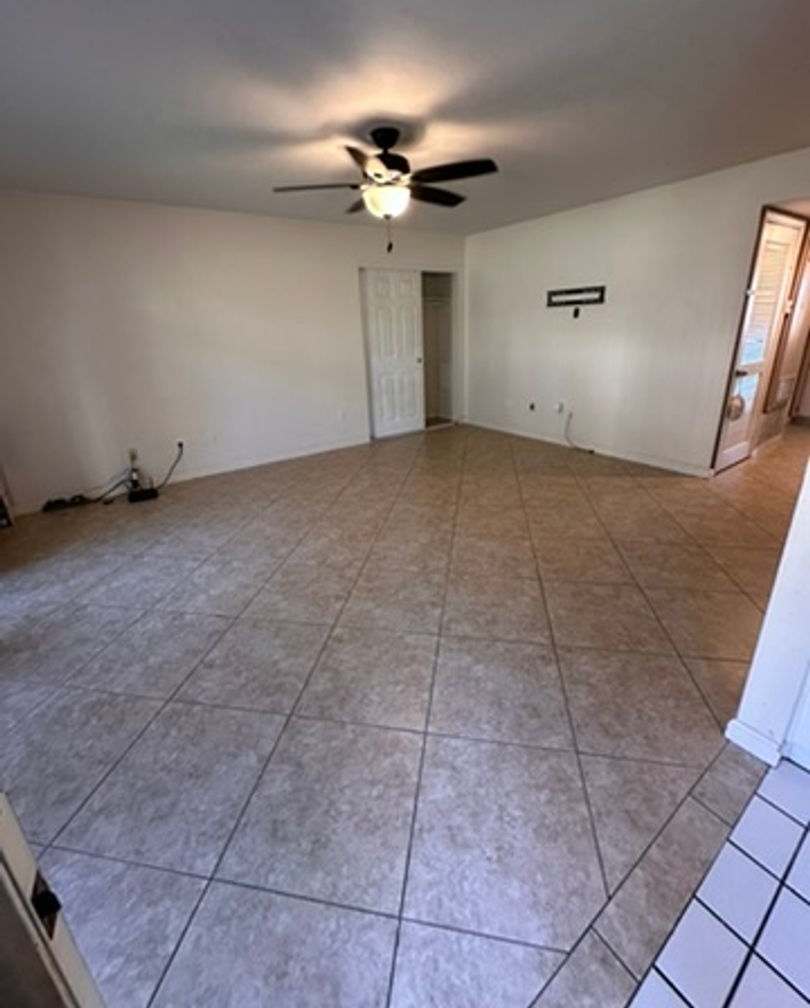 2BD | 2BA Condo in Spring Valley!