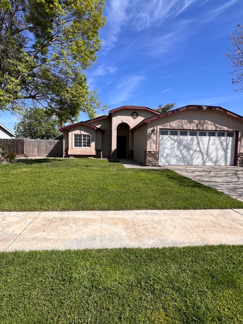 Cute house in a quiet neighborhood