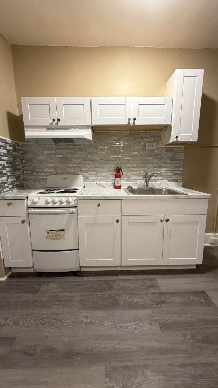 524 Macdade Boulevard