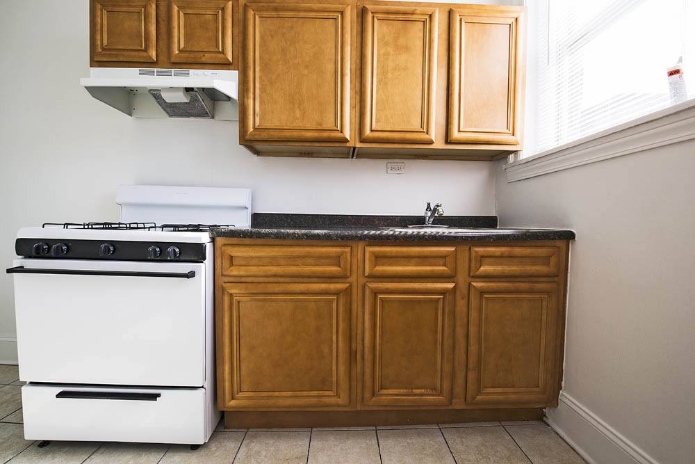 8000-8004 S Drexel Ave