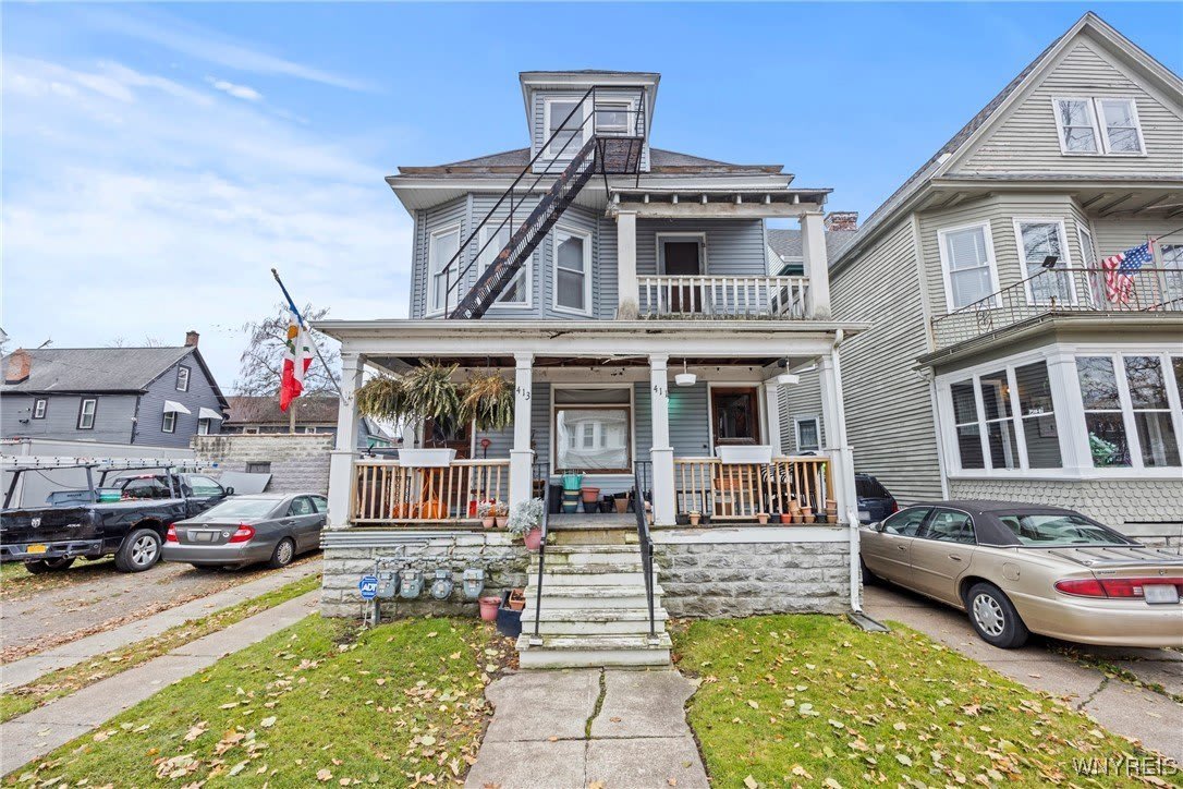 411 Breckenridge Street unit: Upper