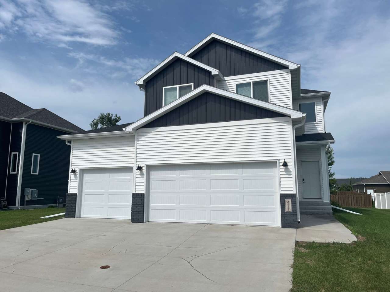 New 3 Bedroom/2.5 Bathroom House