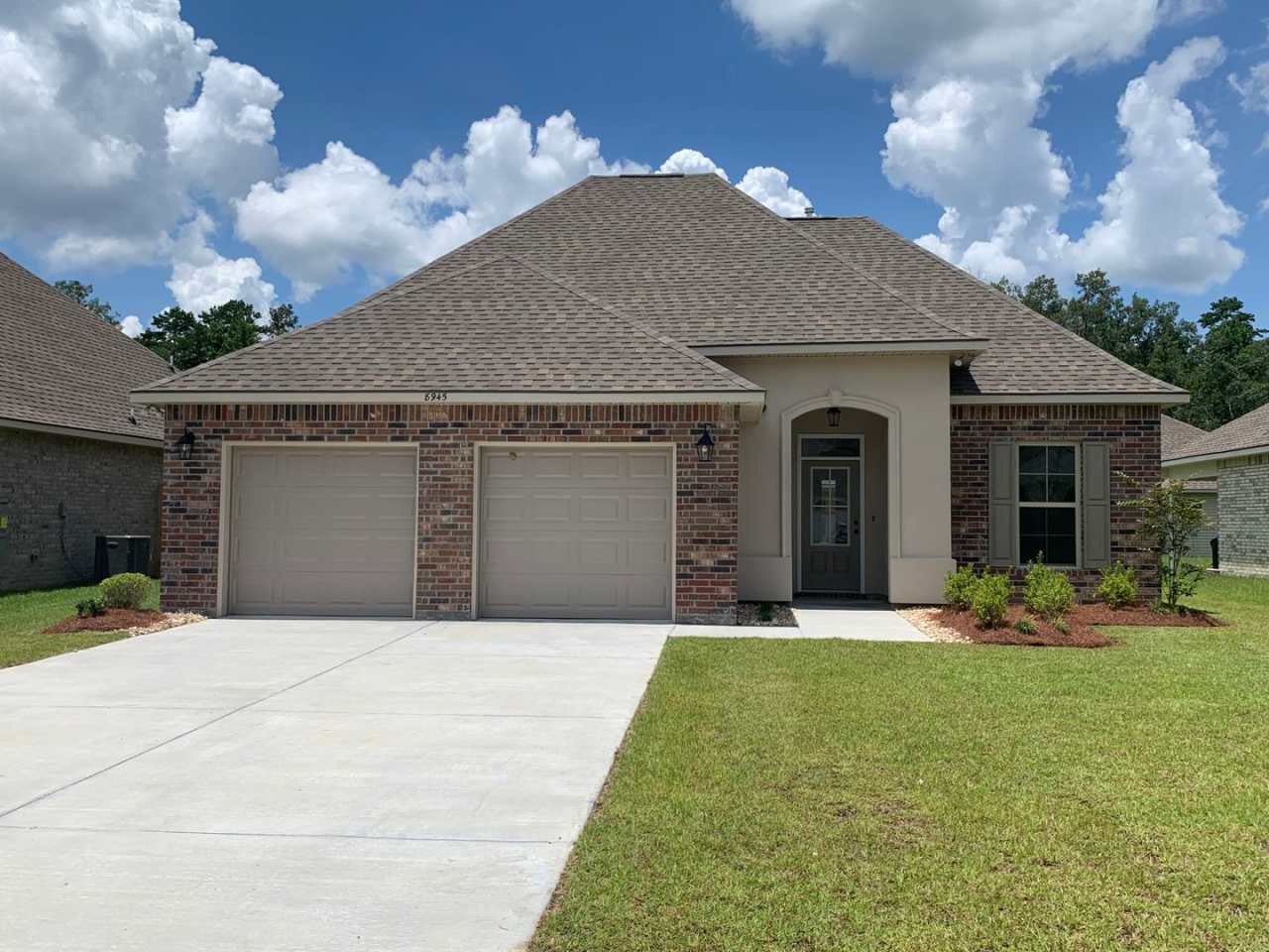 3BD/2BA House for Lease - Nickens Lake Subdivision - Denham Springs