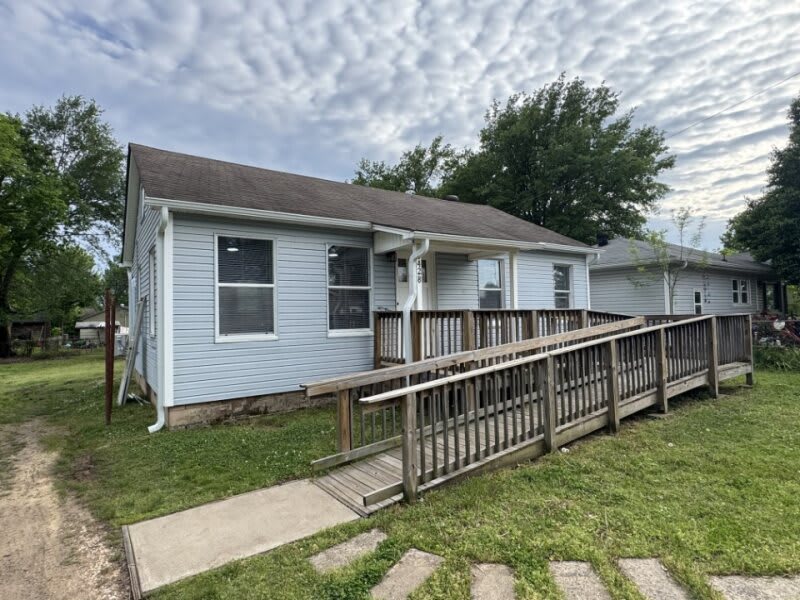 3428 Santa Fe Street